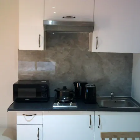 Newly Built Modern Studio House With Free Parking London Exterior photo
