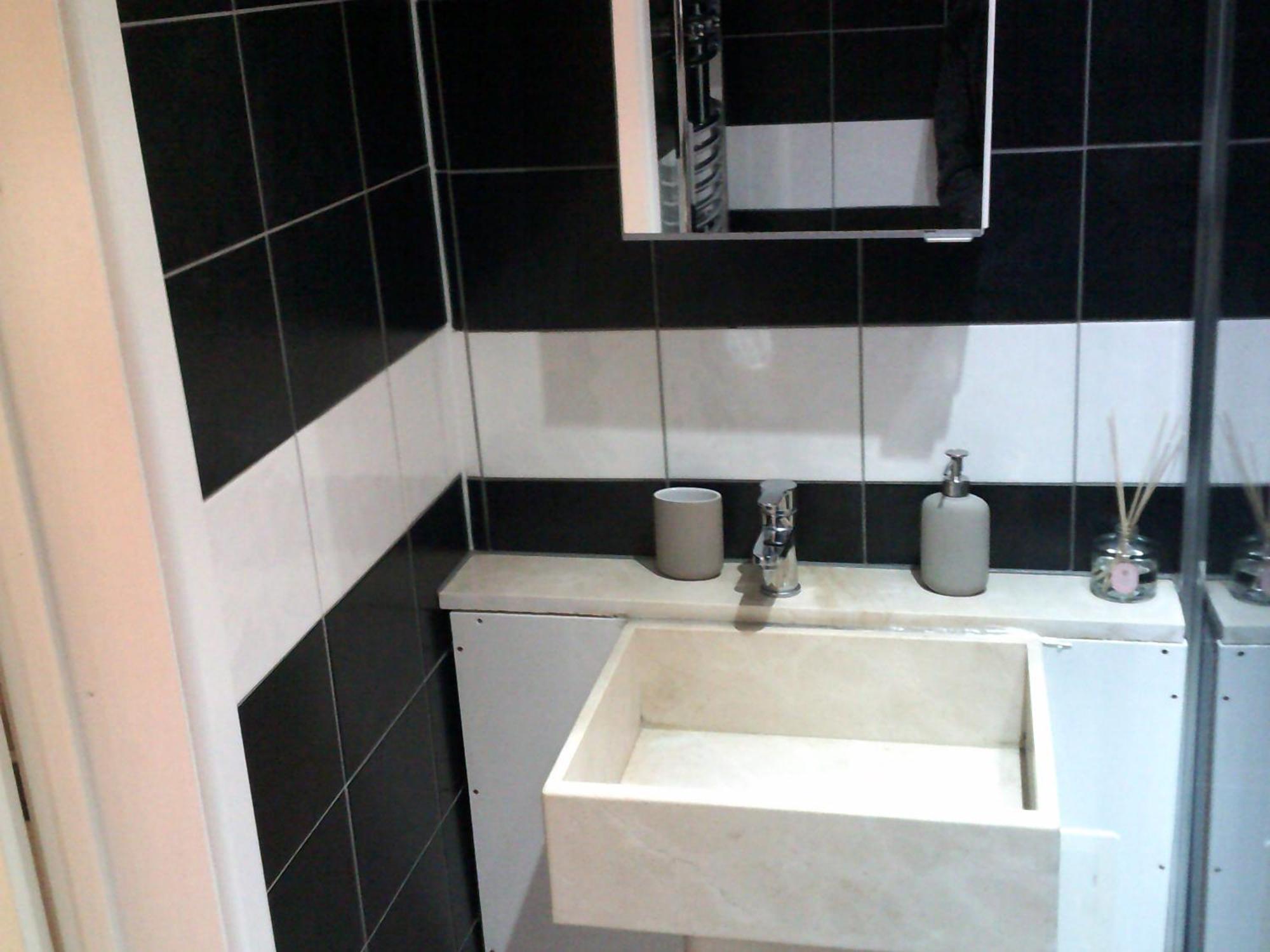 Newly Built Modern House With Free Parking London
